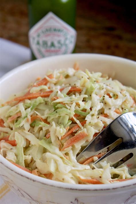 How many carbs are in dinty moore with spicy cole slaw - calories, carbs, nutrition