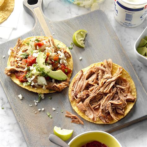 How many carbs are in dos tostadas pork carnitas - calories, carbs, nutrition