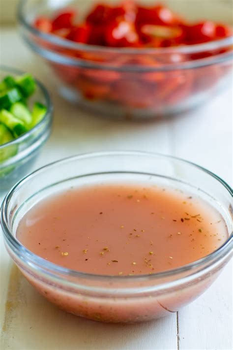 How many carbs are in dressing - red wine vinaigrette - calories, carbs, nutrition