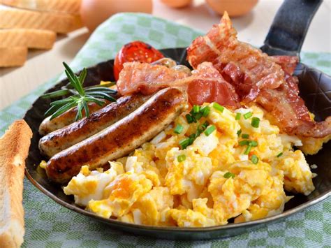 How many carbs are in egg, sausage, bacon scramble bowl - calories, carbs, nutrition