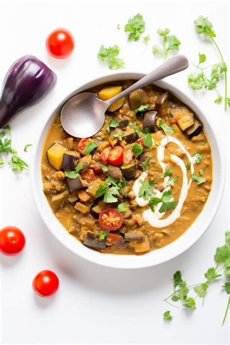 How many carbs are in eggplant and tomato curry - calories, carbs, nutrition