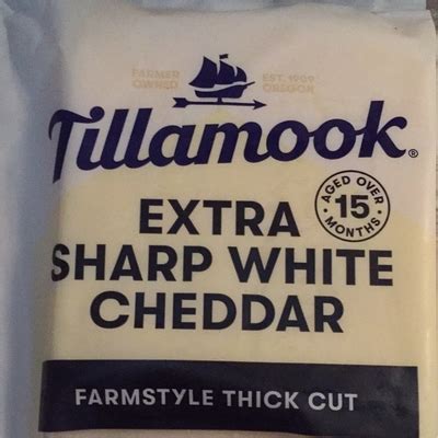 How many carbs are in extra sharp white cheddar - calories, carbs, nutrition