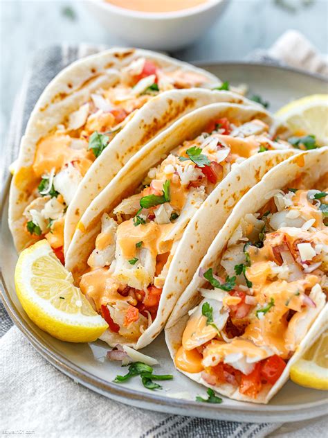 How many carbs are in fish soft tacos (3) - calories, carbs, nutrition