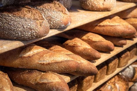 How many carbs are in french bread - calories, carbs, nutrition