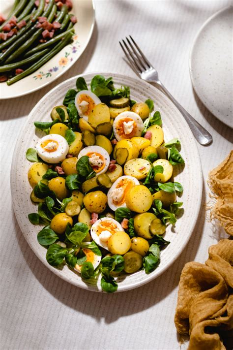 How many carbs are in french potato salad - calories, carbs, nutrition