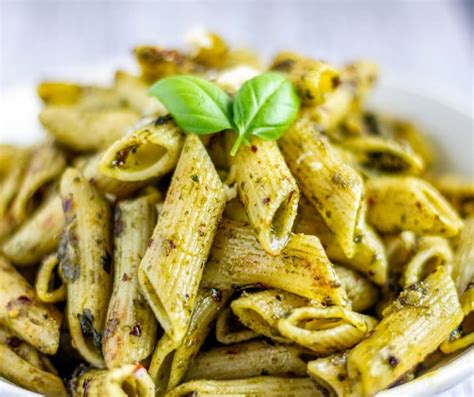How many carbs are in garden vegetable penne pesto - calories, carbs, nutrition
