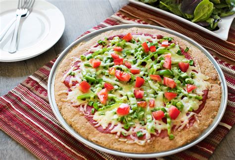 How many carbs are in garden vegetable pizza (32147.117) - calories, carbs, nutrition