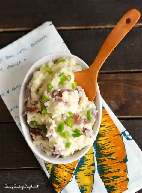 How many carbs are in garlic red bliss mashed potatoes - calories, carbs, nutrition