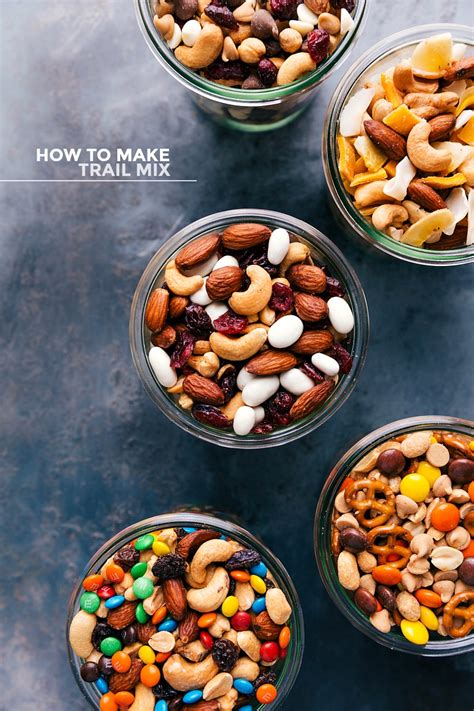 How many carbs are in gourmet trail mix - calories, carbs, nutrition