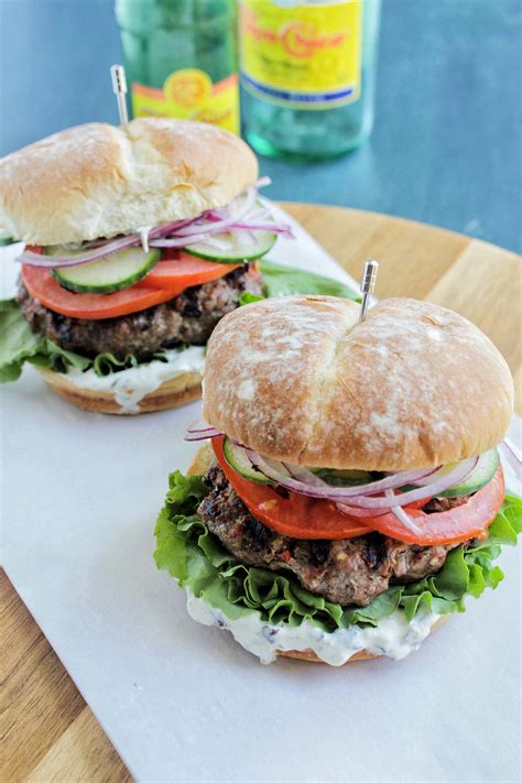 How many carbs are in grecian stuffed burger - calories, carbs, nutrition