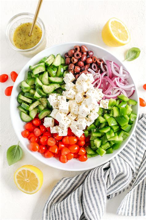 How many carbs are in greek salad - calories, carbs, nutrition