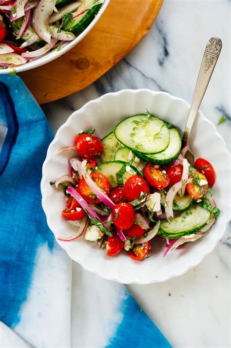 How many carbs are in greek tomato and cucumber salad with bulgar - calories, carbs, nutrition