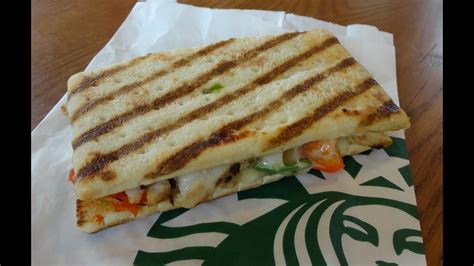 How many carbs are in greens turkey panini - calories, carbs, nutrition