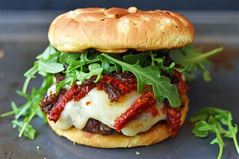 How many carbs are in grilled burger with brie & mushrooms - calories, carbs, nutrition