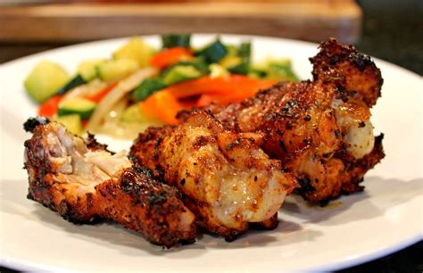 How many carbs are in grilled cajun bbq chicken wings - calories, carbs, nutrition