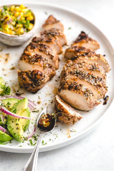 How many carbs are in grilled caribbean spiced chicken - calories, carbs, nutrition