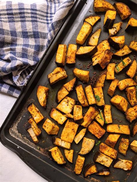 How many carbs are in grilled curried eggplant - calories, carbs, nutrition