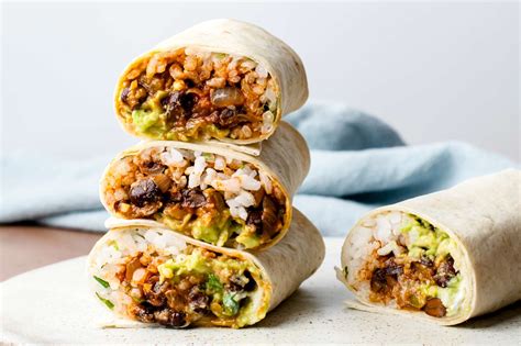 How many carbs are in grilled mexican vegetable burrito - calories, carbs, nutrition