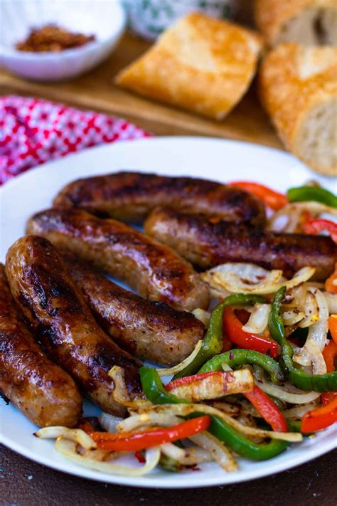 How many carbs are in grilled sausage with peppers onions - calories, carbs, nutrition