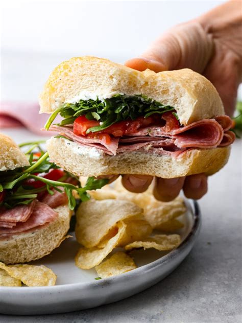 How many carbs are in ham salami and cheese roll, acc-st - calories, carbs, nutrition