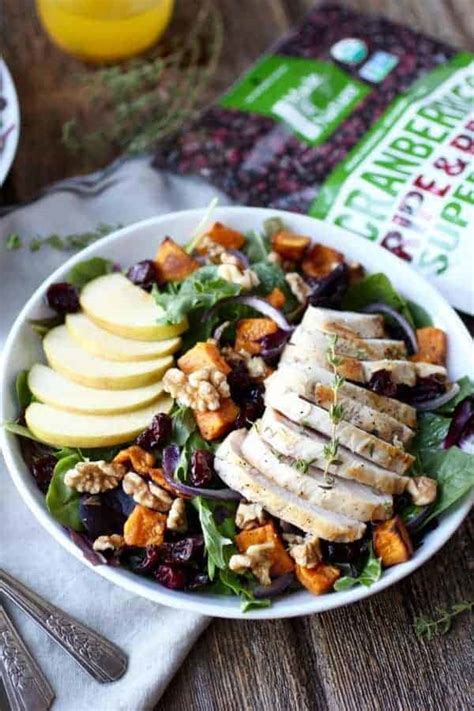 How many carbs are in harvest chicken salad - calories, carbs, nutrition