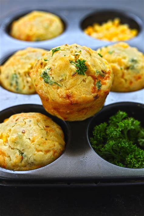 How many carbs are in herb cheese corn muffin - calories, carbs, nutrition