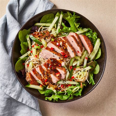 How many carbs are in hoi sin duck salad bites - calories, carbs, nutrition