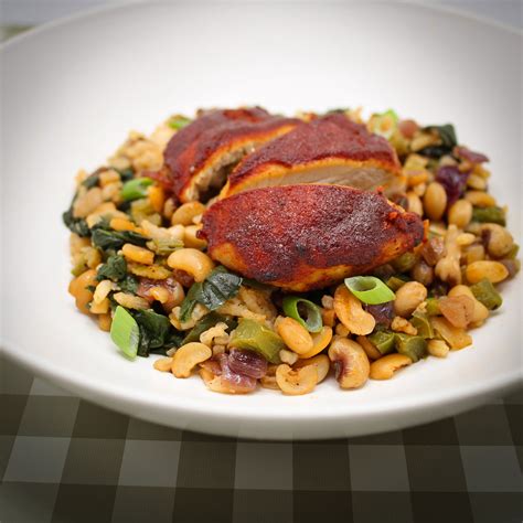 How many carbs are in hoppin' john w/chicken & cornbread - calories, carbs, nutrition