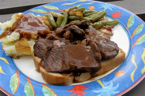 How many carbs are in hot open faced beef sandwich - calories, carbs, nutrition