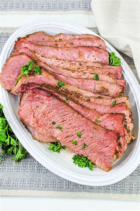How many carbs are in house made corned beef - calories, carbs, nutrition