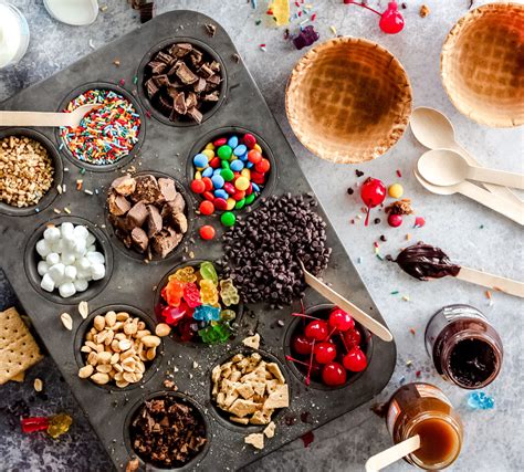 How many carbs are in ice cream sundae bar - calories, carbs, nutrition