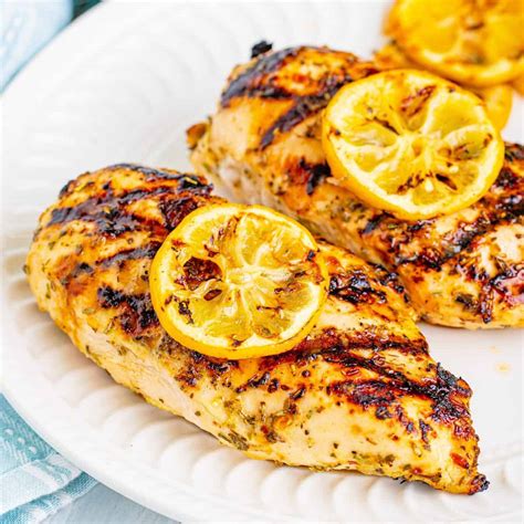 How many carbs are in italian grilled chicken breast - calories, carbs, nutrition