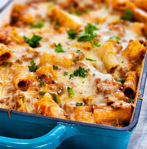 How many carbs are in italian pasta bake - calories, carbs, nutrition