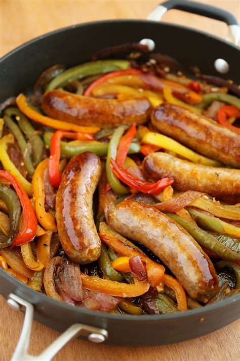 How many carbs are in italian style sausage withpeppers onions and pasta - calories, carbs, nutrition