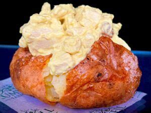 How many carbs are in jacket potato with coronation chicken - calories, carbs, nutrition