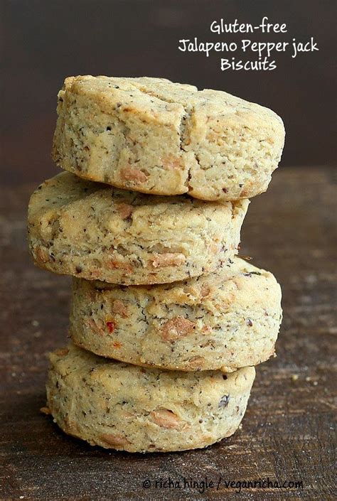 How many carbs are in jalapea±o and pepperjack biscuit - calories, carbs, nutrition