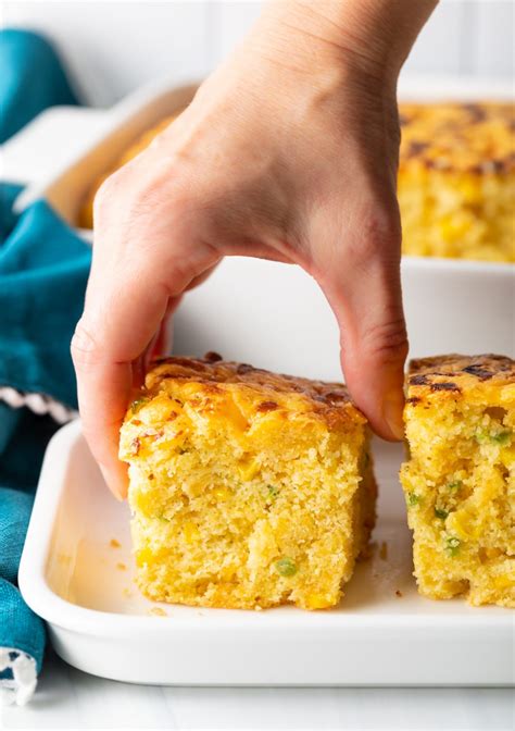 How many carbs are in jalapeno cheddar cornbread - calories, carbs, nutrition