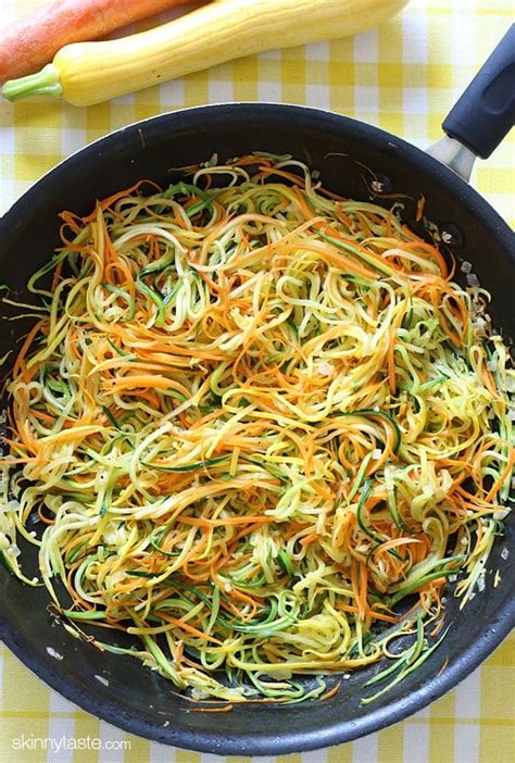 How many carbs are in julienne zucchini - calories, carbs, nutrition