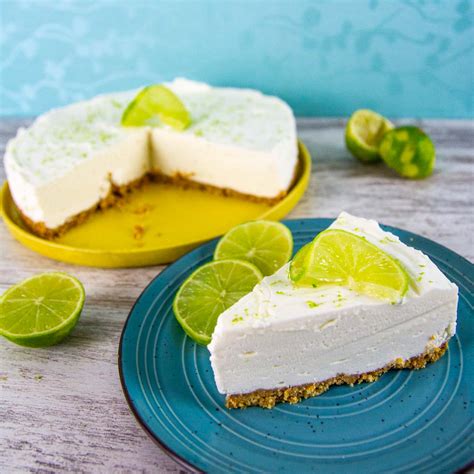 How many carbs are in key lime cheesecake round - calories, carbs, nutrition