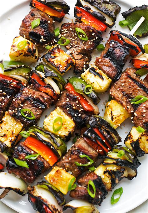 How many carbs are in korean bbq beef skewers with slaw - calories, carbs, nutrition