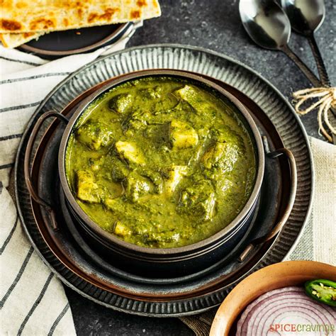 How many carbs are in lamb saag aloo curry, broccoli & brown rice - calories, carbs, nutrition