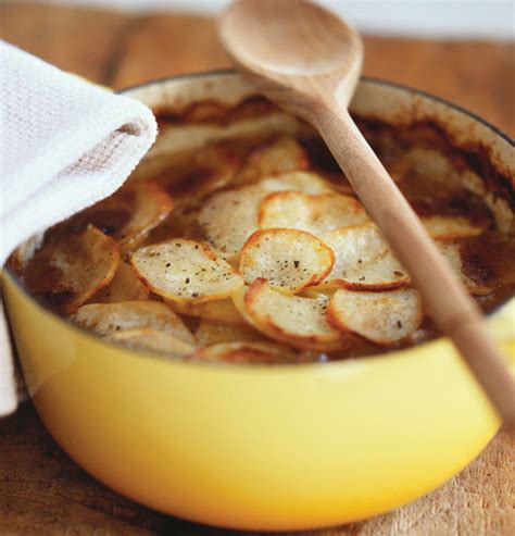 How many carbs are in lancashire hotpot - calories, carbs, nutrition