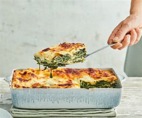 How many carbs are in lasagna verde hp slc=3x3 - calories, carbs, nutrition