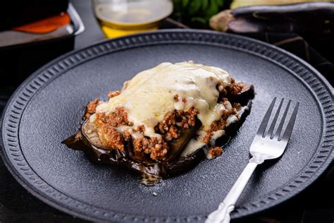 How many carbs are in lasanha e bolonhesa light - calories, carbs, nutrition
