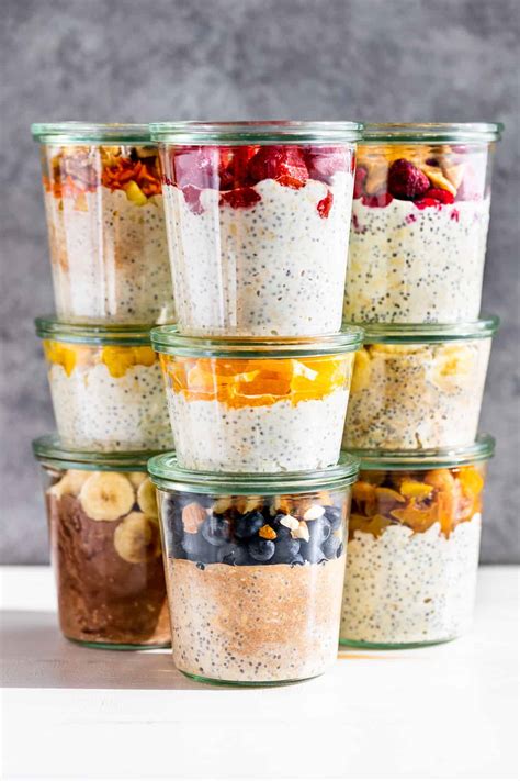 How many carbs are in layered parfait overnight oats pb & j indulgence - calories, carbs, nutrition