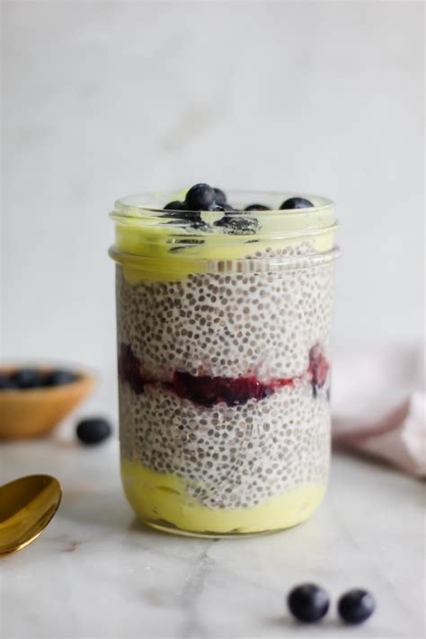 How many carbs are in lemon blueberry chia pudding parfait - calories, carbs, nutrition