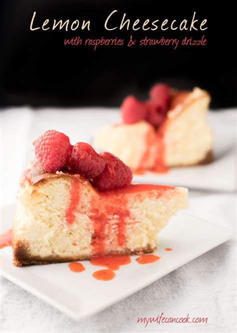 How many carbs are in lemon cheesecake bar strawberry topping - calories, carbs, nutrition