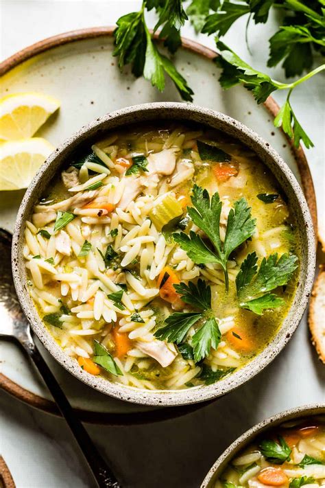 How many carbs are in lemon orzo chicken soup (75665.0) - calories, carbs, nutrition