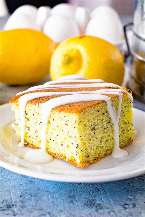 How many carbs are in lemon poppy seed thimble cake - calories, carbs, nutrition