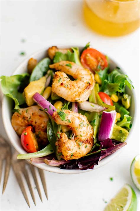 How many carbs are in lemony grilled shrimp salad - calories, carbs, nutrition